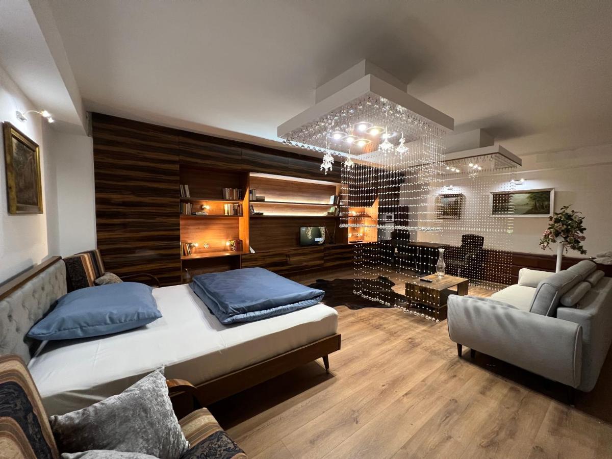 Business Box Apartment Bratislava Bagian luar foto